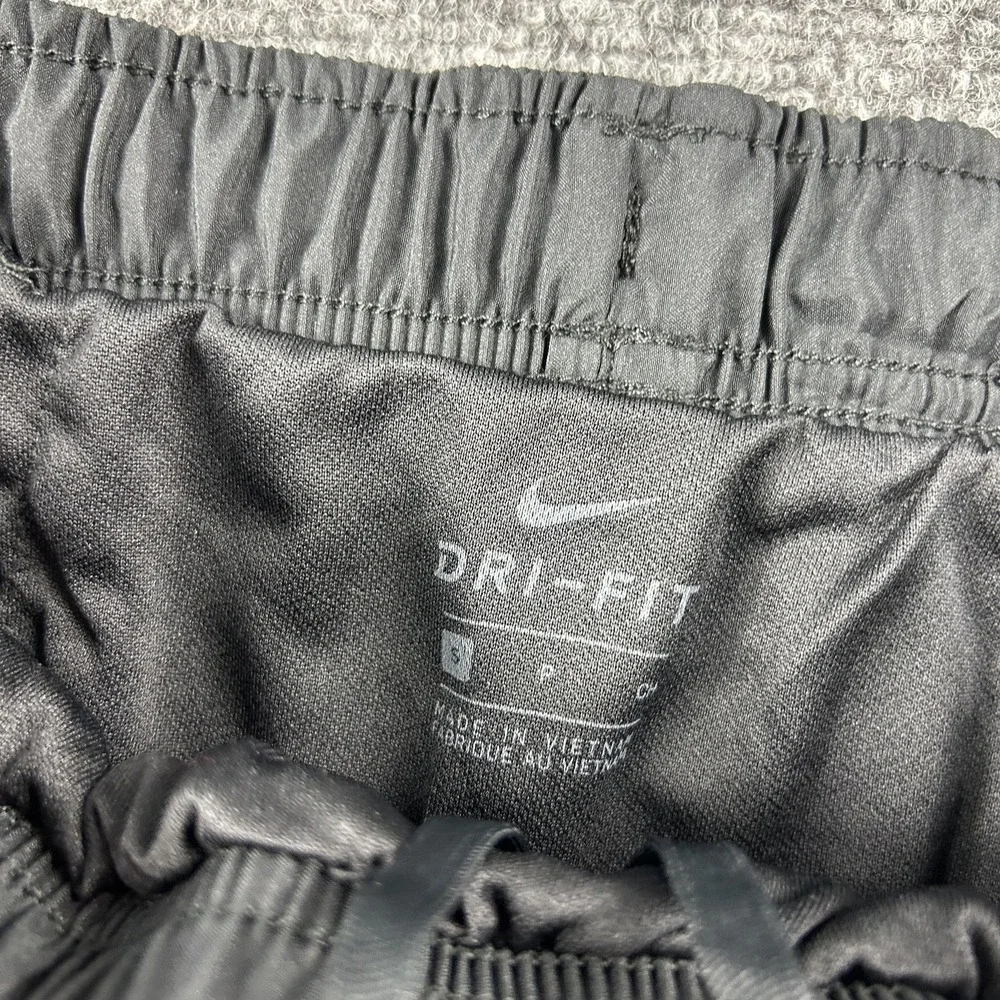 Nike Dri-FIT Tempo‎ Shorts Womens Small Black Running 3 Inseam Lined 831558-014